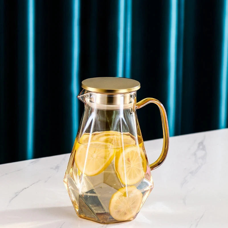 ThermaQuench™ Carafe — Unshakeable Elegance for Limitless Enjoyment at Every Temperature