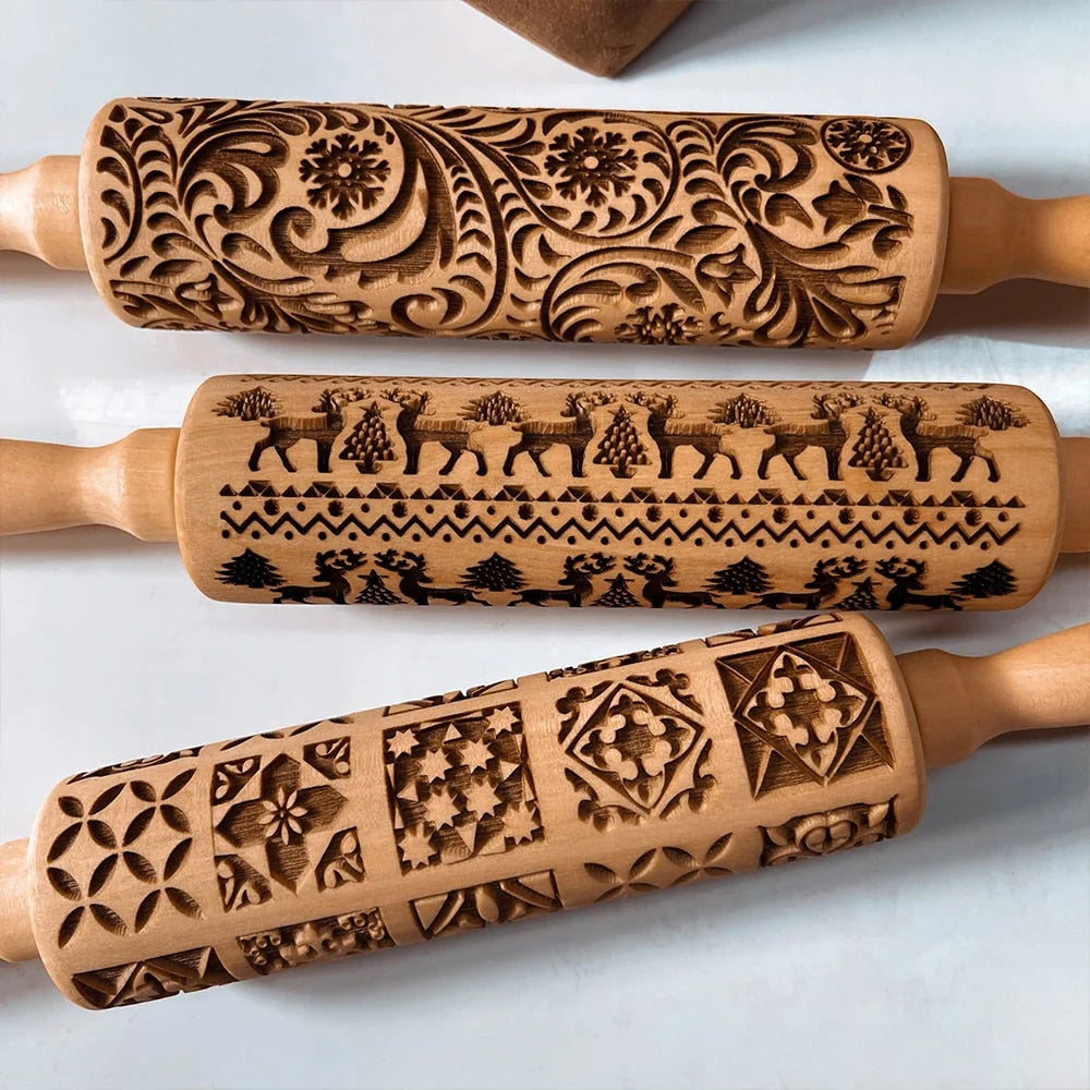 Patterned Rolling Pin with Christmas Cookie Cutters