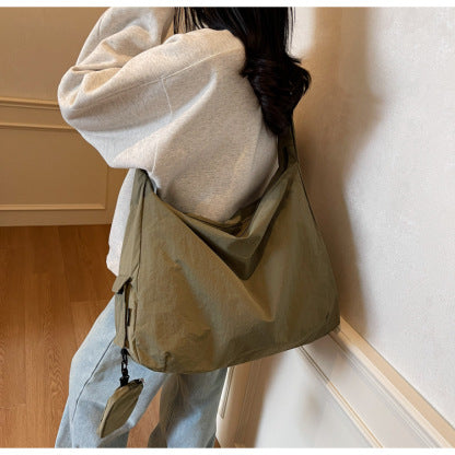 Large Shoulder Bag with Zipper