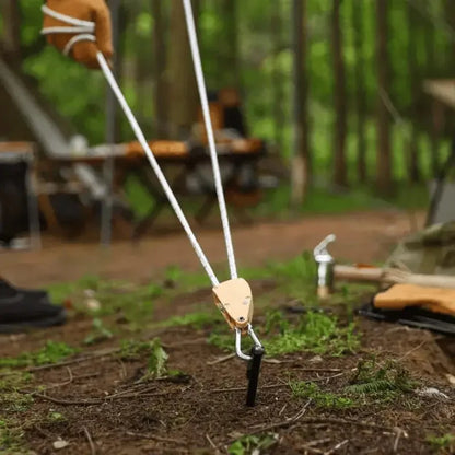 SturmBlick™ — Finally worry-free: Gear stays rock-solid in storms and darkness!