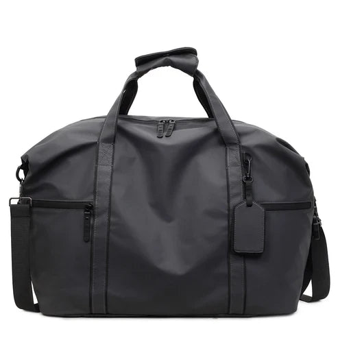 Water-repellent sturdy sports bag