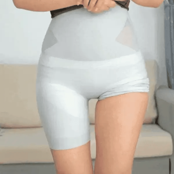 SculpturaFlex™ — Slim, firm, and invisible – feel free and confident all day long!