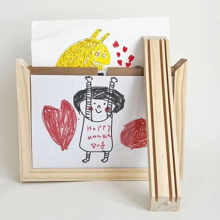 ArtGlow™ — Give children's art the place their magic deserves