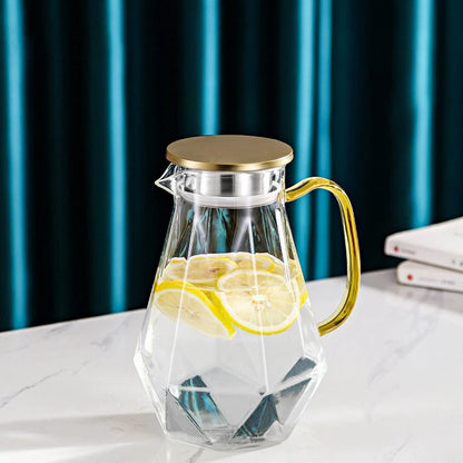 ThermaQuench™ Carafe — Unshakeable Elegance for Limitless Enjoyment at Every Temperature