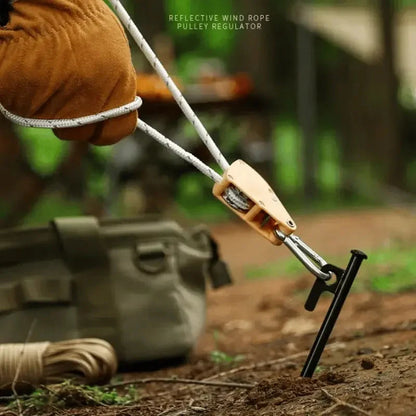 SturmBlick™ — Finally worry-free: Gear stays rock-solid in storms and darkness!
