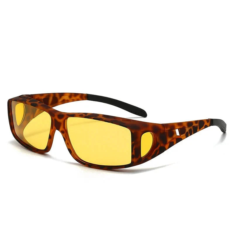 CrystalSight™ — Finally glare-free and relaxed driving every night