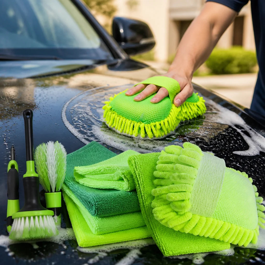 Scratch-free, paint-friendly microfiber car wash set (sponges, towels & gloves)