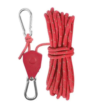 SturmBlick™ — Finally worry-free: Gear stays rock-solid in storms and darkness!