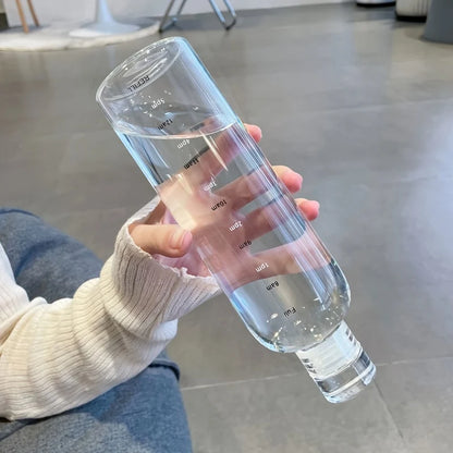 Drinking bottle with time markings 500/700 ml