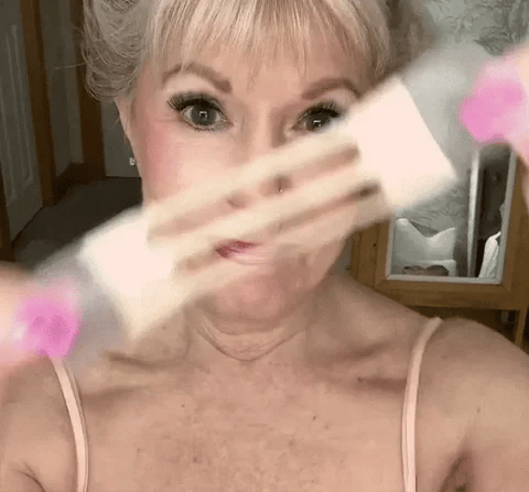 LiftLuxe™ Neck Lifting Strips – Instant Tightening