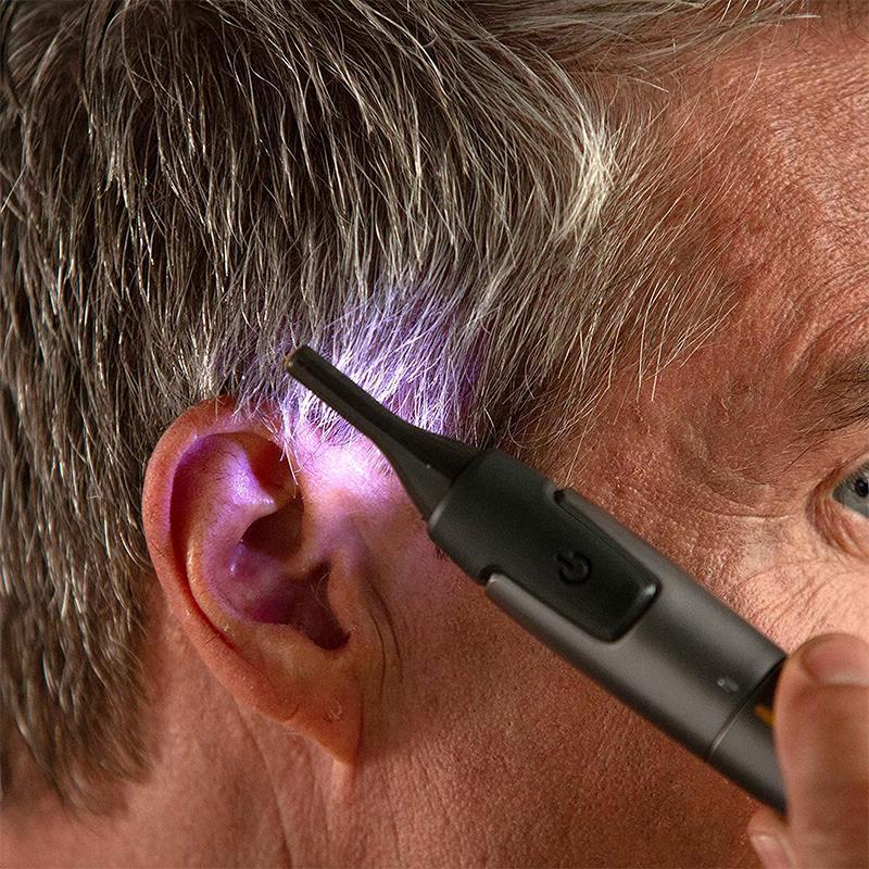 Precision trimmer with LED & titanium blade 15 cm
