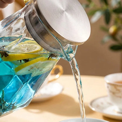 ThermaQuench™ Carafe — Unshakeable Elegance for Limitless Enjoyment at Every Temperature